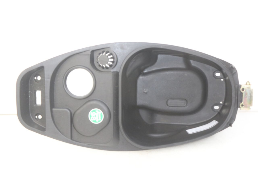 photo de SITZBANKABDECKUNG JM MOTORS EVOLIS 4T 50 (2018 - 2022) - Hauptansicht