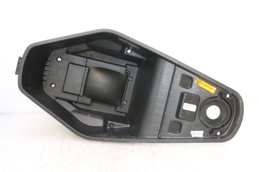 photo de SITZBANKKOFFER KEEWAY F-ACT FACT EVO 50 (2020 - 2026) - Hauptansicht