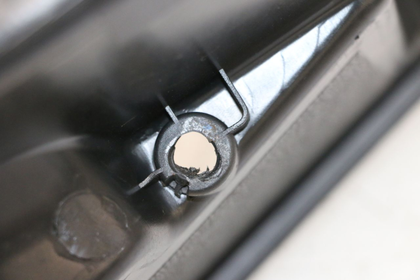 photo de SITZBANKKOFFER KEEWAY F-ACT FACT EVO 50 (2020 - 2026) - Zoom auf Gebrauchszustand