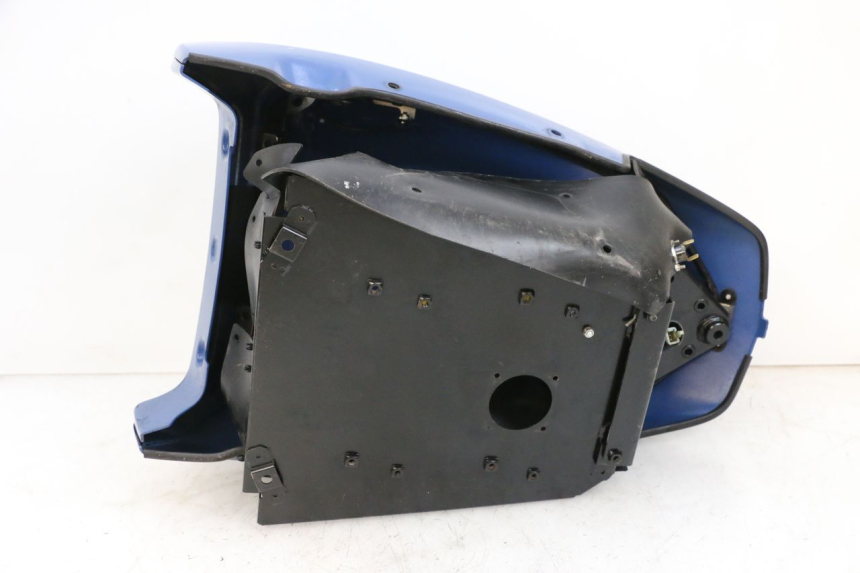 photo de SITZBANKABDECKUNG YAMAHA FJR ABS 1300 (2006 - 2012) - Zoom auf Gebrauchszustand