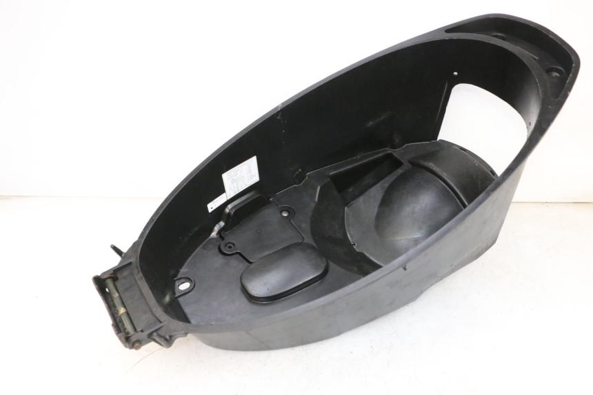 photo de HELMFACH MBK FLAME X 125 (2007 - 2016) - Oberflächenzustand und Material