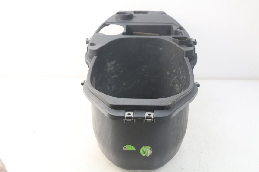 photo de HELMFACH PIAGGIO FLY 2T 50 (2004 - 2017) - Details der Befestigungspunkte