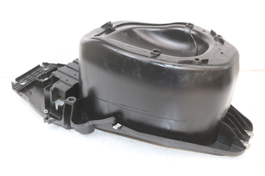 photo de HELMFACH PIAGGIO FLY 2T 50 (2004 - 2017) - Geprüftes Gebrauchtteil