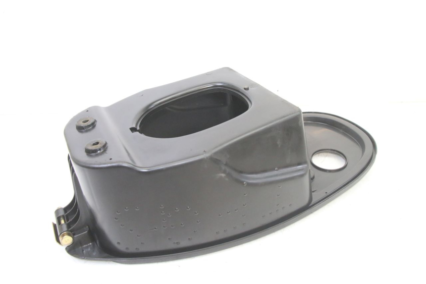 photo de SATTELKASTEN VENESI FLY RETRO 4T 50 (2020 - 2025) - Details der Befestigungspunkte