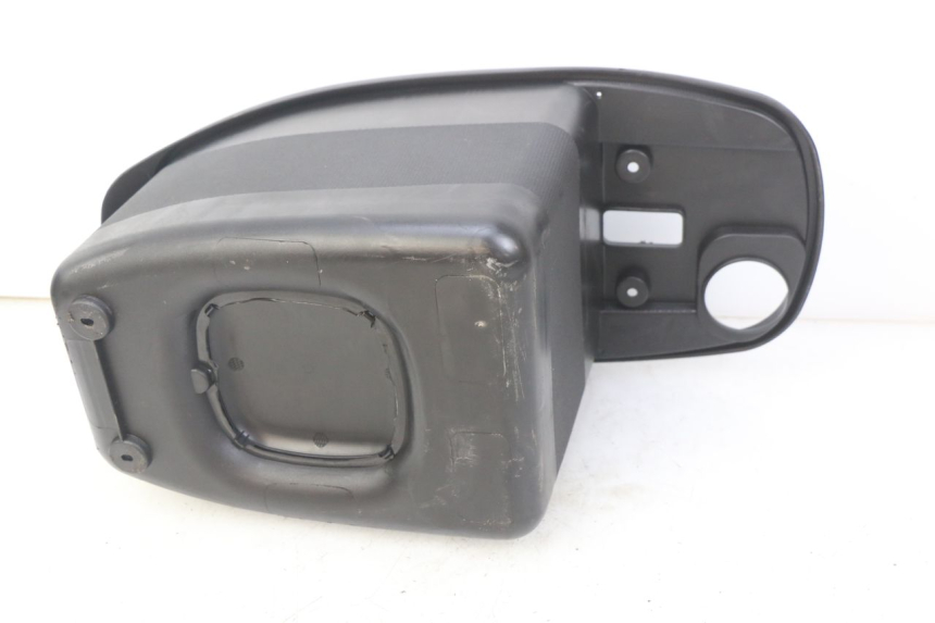 photo de SITZBANKABDECKUNG JM MOTORS GT LINE 4T 50 (2021 - 2023) - Zoom auf Gebrauchszustand