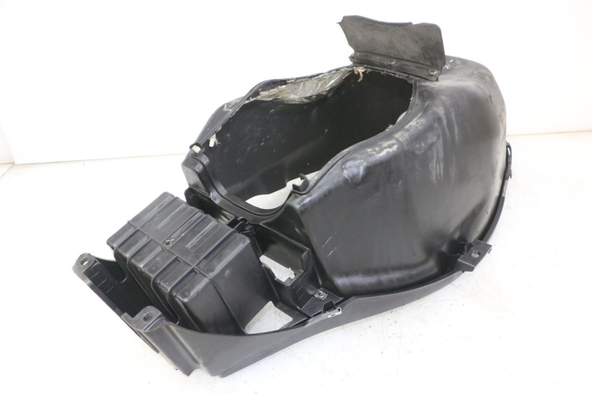 photo de HELMFACH PIAGGIO IE MP3 YOURBAN 300 (2011 - 2016) - Detailansicht des Bauteils