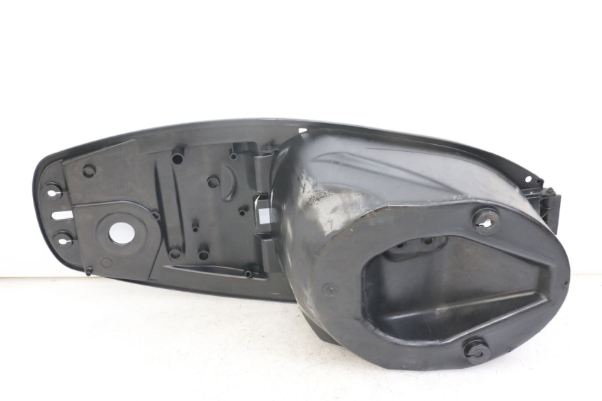 photo de SITZBANKABDECKUNG SYM JET 14 4T 50 (2018 - 2022) - Detailansicht des Bauteils