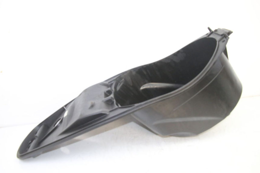 photo de SITZBANKABDECKUNG SYM JET 14 4T 50 (2018 - 2022) - Detailansicht des Bauteils