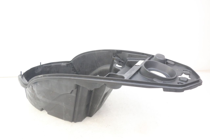 photo de SITZBANKABDECKUNG PEUGEOT KISBEE 2T 50 (2018 - 2022) - Alternative Perspektive