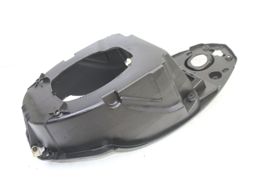 photo de SITZBANKABDECKUNG PEUGEOT KISBEE 2T 50 (2010 - 2017) - Oberflächenzustand und Material