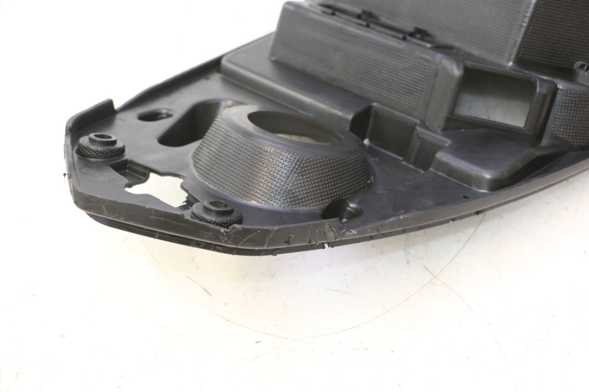 photo de HELMFACH PEUGEOT KISBEE 4T 50 (2023 - 2026) - Alternative Perspektive