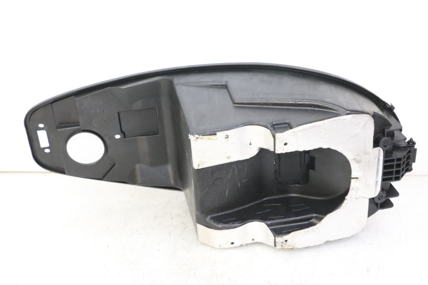 photo de HELMFACH KYMCO PEOPLE S 125 (2000 - 2008) - Zoom auf Gebrauchszustand