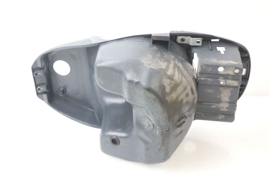 photo de SITZBANKABDECKUNG PIAGGIO LIBERTY 125 (2009 - 2013) - Zoom auf Gebrauchszustand