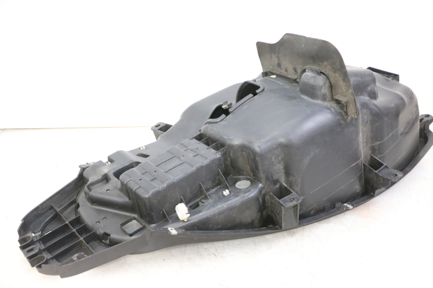 photo de HELMFACH PIAGGIO MP3 500 (2014 - 2017) - Technische Nahaufnahme