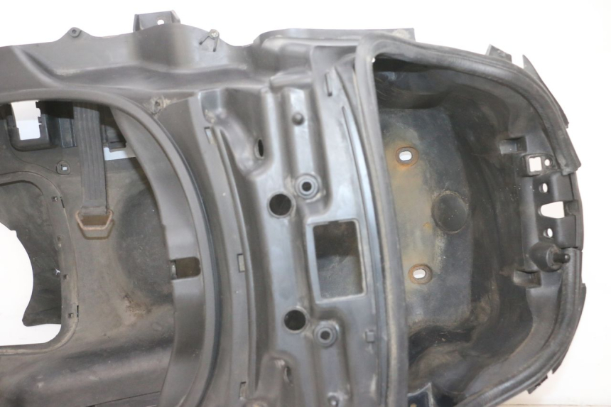 photo de HELMFACH PIAGGIO MP3 RL 250 (2006 - 2010) - Technische Nahaufnahme