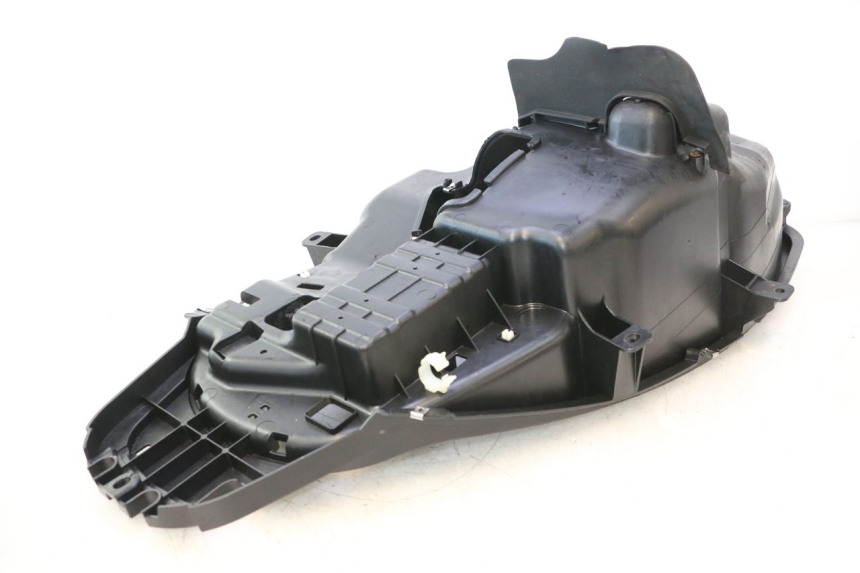 photo de HELMFACH PIAGGIO MP3 500 (2016 - 2018) - Detailansicht des Bauteils