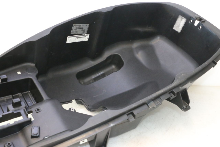 photo de HELMFACH PIAGGIO MP3 500 (2016 - 2018) - Weitere Ansicht des Artikels