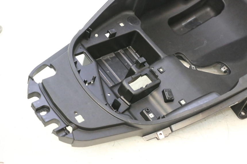 photo de HELMFACH PIAGGIO MP3 500 (2016 - 2018) - Charakteristische Merkmale