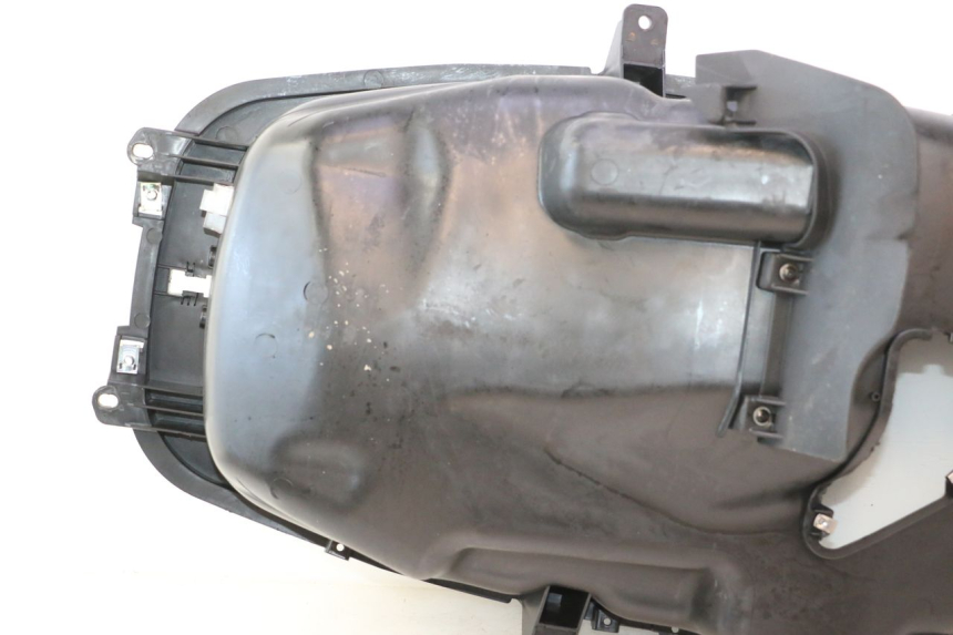 photo de HELMFACH PIAGGIO MP3 500 (2016 - 2018) - Technische Nahaufnahme