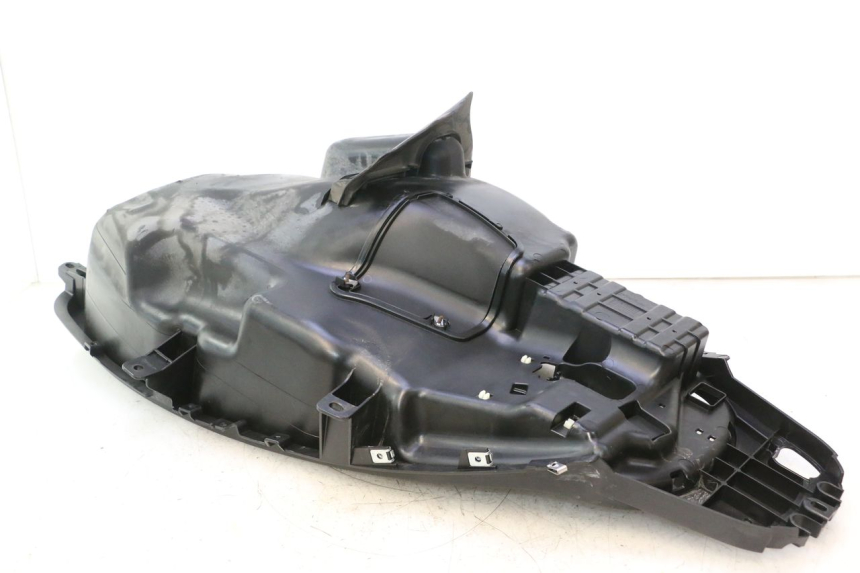 photo de HELMFACH PIAGGIO MP3 500 (2016 - 2018) - Hochauflösende Nahaufnahme