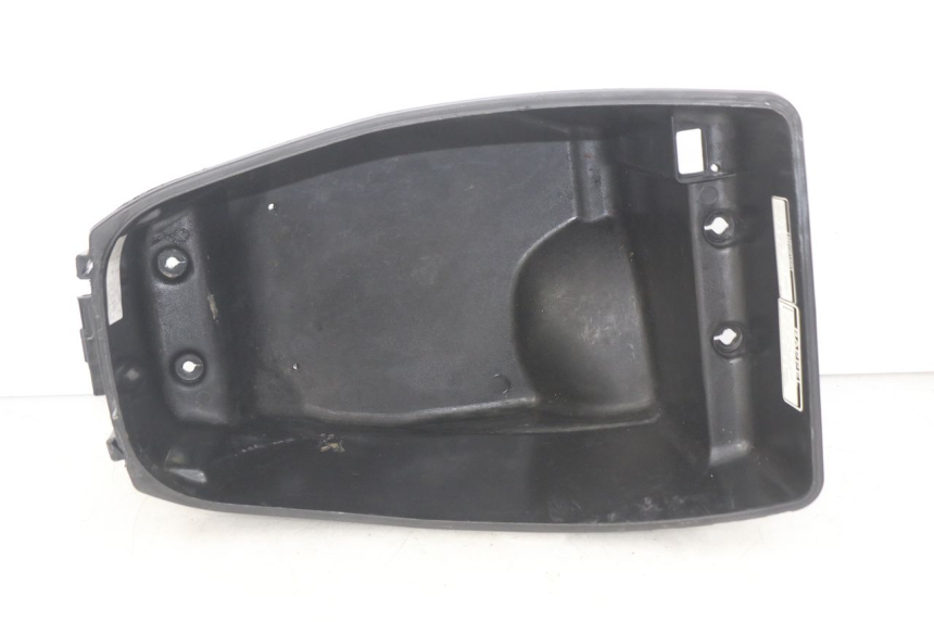 photo de SITZBANKABDECKUNG SYM ORBIT 2 2T 50 (2008 - 2018) - Zoom auf Gebrauchszustand