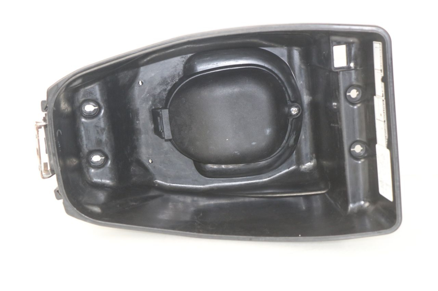 photo de SITZBANKABDECKUNG SYM ORBIT 2 4T 50 (2008 - 2017) - Hauptansicht