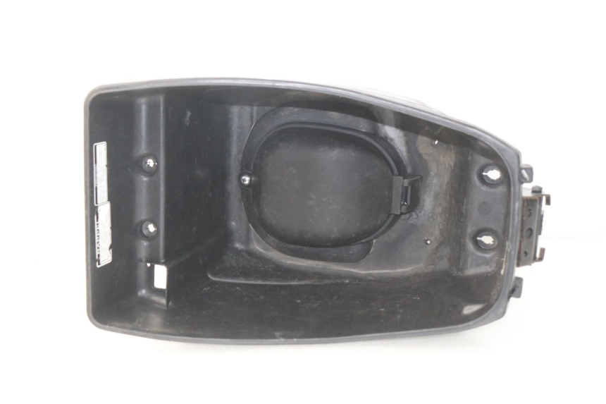 photo de SITZBANKABDECKUNG SYM ORBIT 2 4T 50 (2008 - 2017) - Alternative Perspektive