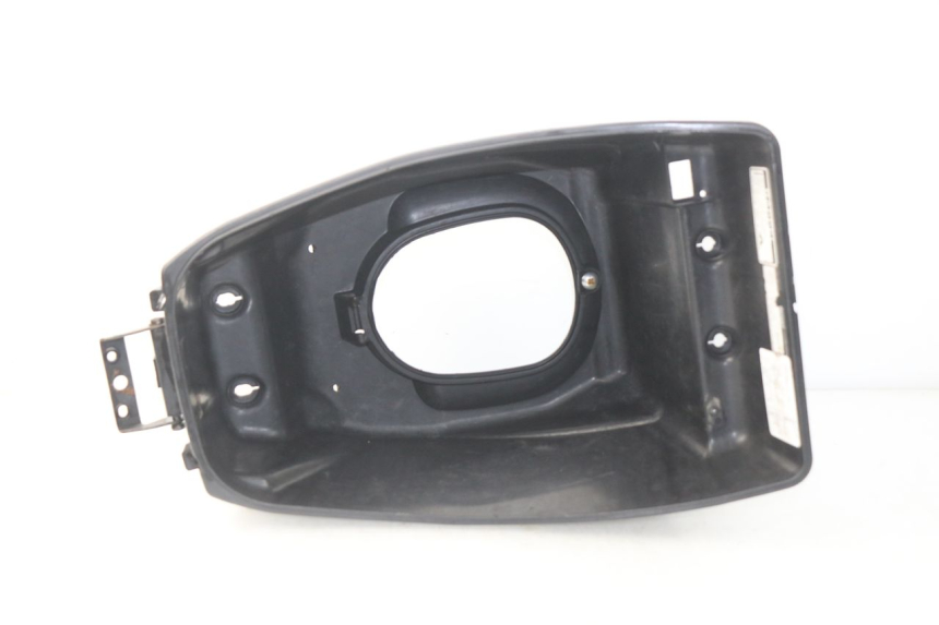 photo de SITZBANKABDECKUNG SYM ORBIT 2 4T 50 (2008 - 2017) - Zoom auf Gebrauchszustand