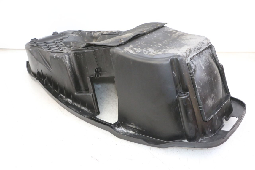 photo de SITZBANKABDECKUNG PEUGEOT CITYSTAR 50 (2013 - 2017) - Zoom auf Gebrauchszustand