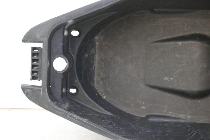 photo de HELMFACH PEUGEOT SPEEDFIGHT 3 LC 2T 50 (2009 - 2015) - Geprüftes Gebrauchtteil