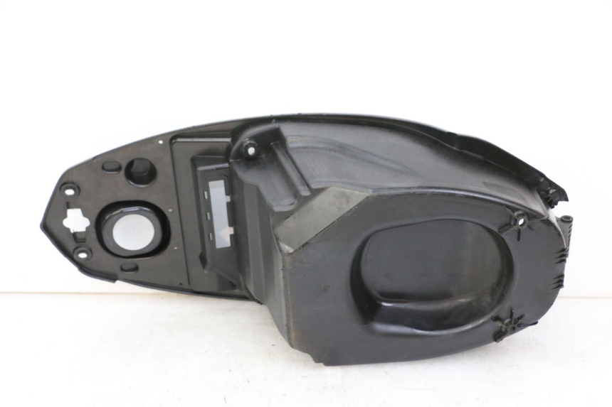 photo de HELMFACH PEUGEOT STREETZONE 4T 50 (2018 - 2023) - Zoom auf Gebrauchszustand