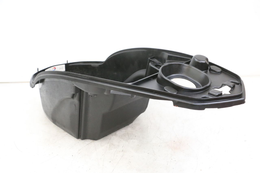 photo de HELMFACH PEUGEOT STREETZONE 4T 50 (2018 - 2023) - Technische Nahaufnahme