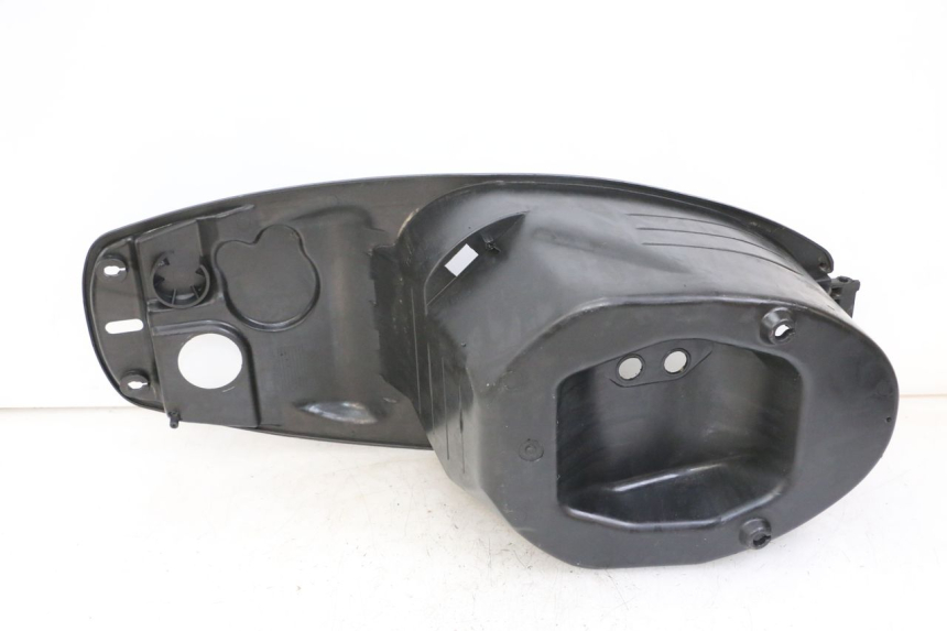 photo de SITZBANKABDECKUNG PEUGEOT TWEET 4T 50 (2014 - 2019) - Zoom auf Gebrauchszustand