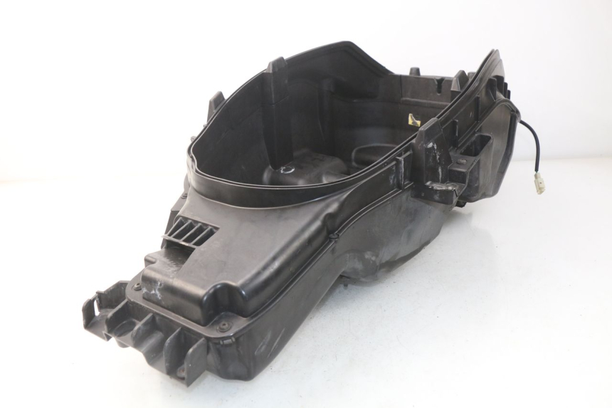 photo de HELMFACH PEUGEOT SATELIS 500 (2007 - 2013) - Gesamtansicht des Produkts