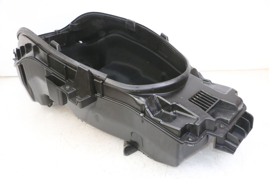 photo de HELMFACH PEUGEOT SATELIS 125 (2013 - 2018) - Gesamtansicht des Produkts