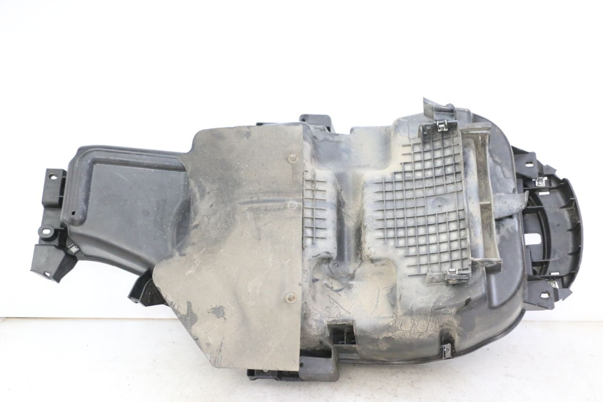 photo de HELMFACH PEUGEOT SATELIS 250 (2006 - 2012) - Technische Nahaufnahme