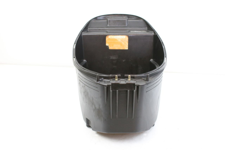 photo de SITZBANKABDECKUNG KYMCO SENTO 100 (2008 - 2013) - Zoom auf Gebrauchszustand