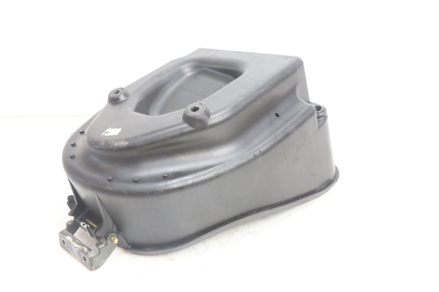 photo de HELMFACH HONDA SH 125 (2001 - 2003) - Charakteristische Merkmale