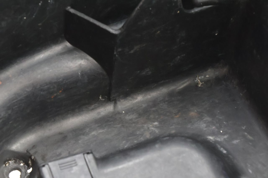 photo de HELMFACH HONDA SH 125 (2001 - 2003) - Geprüftes Gebrauchtteil