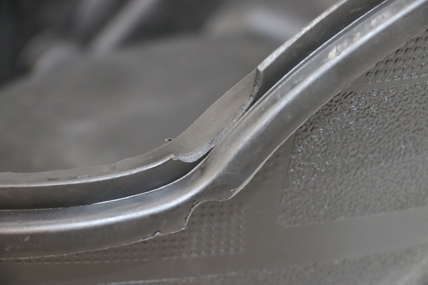 photo de HELMFACH PEUGEOT STREETZONE I 2T 50 (2018 - 2020) - Detailansicht des Bauteils