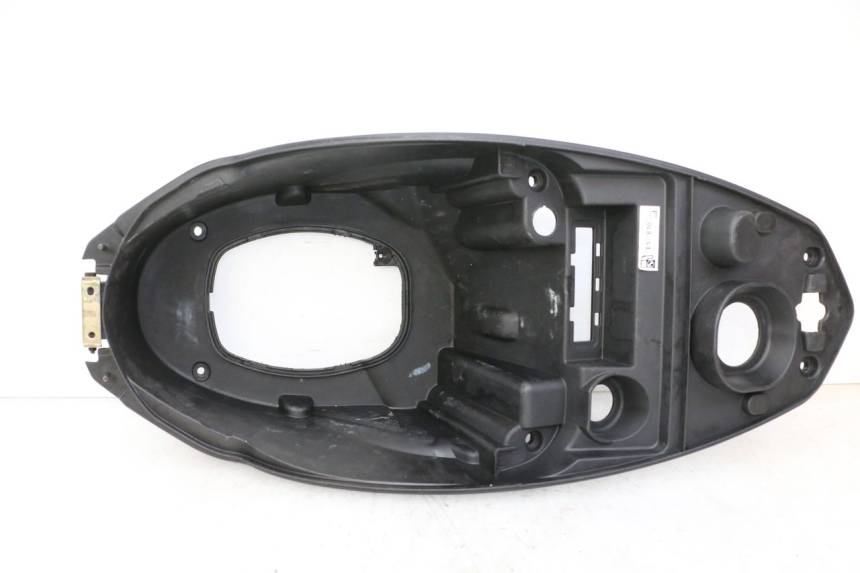 photo de HELMFACH PEUGEOT STREETZONE I NAKED 2T 50 (2018 - 2020) - Hauptansicht