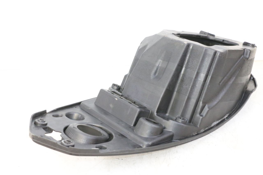 photo de HELMFACH PEUGEOT STREETZONE I NAKED 2T 50 (2018 - 2020) - Zoom auf Gebrauchszustand