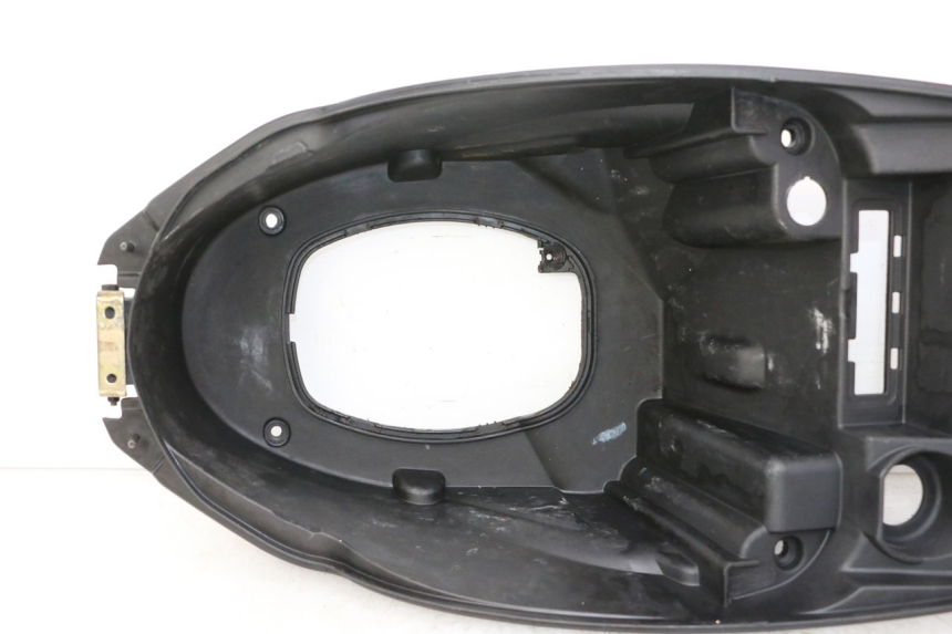 photo de HELMFACH PEUGEOT STREETZONE I NAKED 2T 50 (2018 - 2020) - Gesamtansicht des Produkts