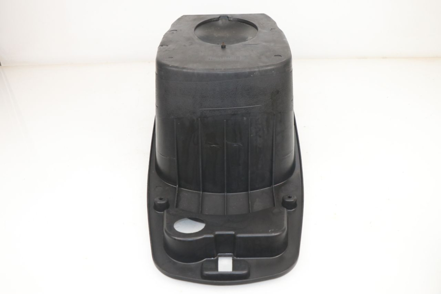 photo de HELMFACH PEUGEOT SUM UP 125 (2008 - 2013) - Zoom auf Gebrauchszustand