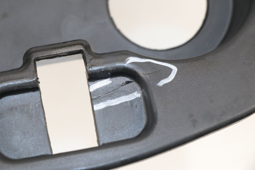 photo de HELMFACH PEUGEOT SUM UP 125 (2008 - 2013) - Geprüftes Gebrauchtteil