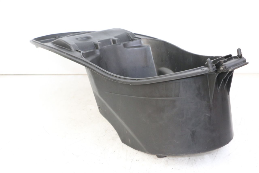 photo de SITZBANKABDECKUNG SYM JET 14 4T 50 (2018 - 2022) - Alternative Perspektive