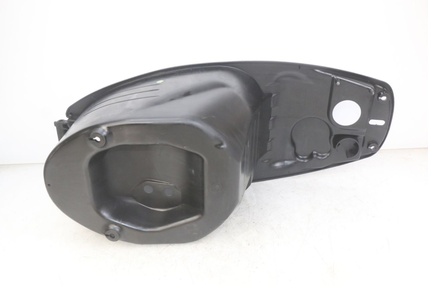 photo de SITZBANKABDECKUNG SYM SYMPHONY 125 (2009 - 2015) - Zoom auf Gebrauchszustand