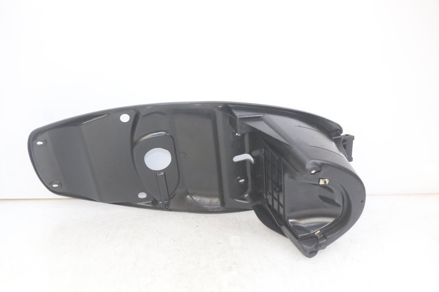 photo de SITZBANKABDECKUNG PEUGEOT TWEET 4T 50 (2018 - 2022) - Technische Nahaufnahme