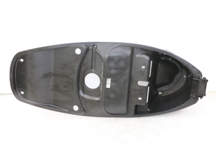 photo de HELMFACH PEUGEOT TWEET PRO CARGO 50 (2018 - 2022) - Hauptansicht