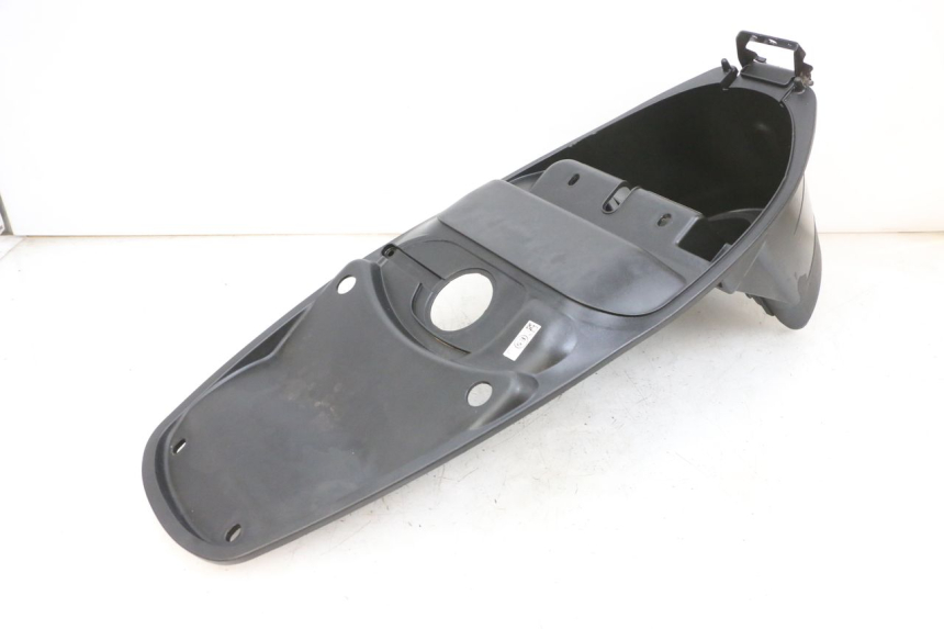 photo de HELMFACH PEUGEOT TWEET PRO EFI 4T 50 (2021 - 2022) - Details der Befestigungspunkte